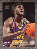 1993-94 Stadium Club #44 Tyrone Corbin