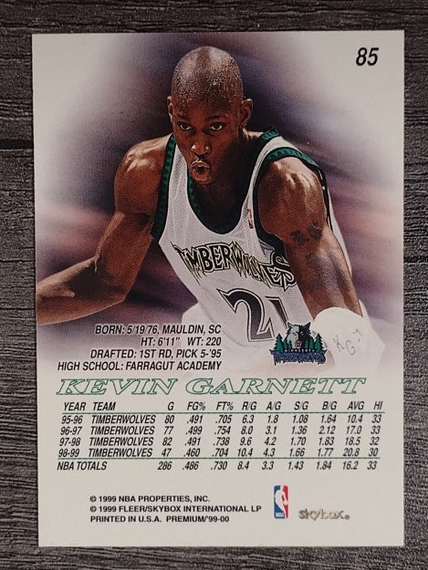 1999-00 SkyBox Premium #85 Kevin Garnett
