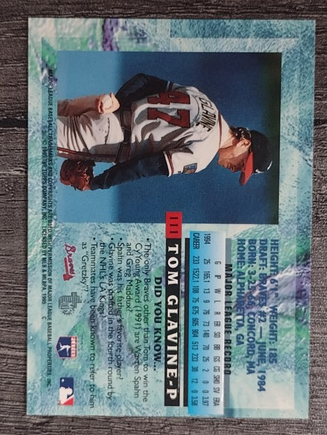 1995 Topps Embossed Golden Idols #111 Tom Glavine
