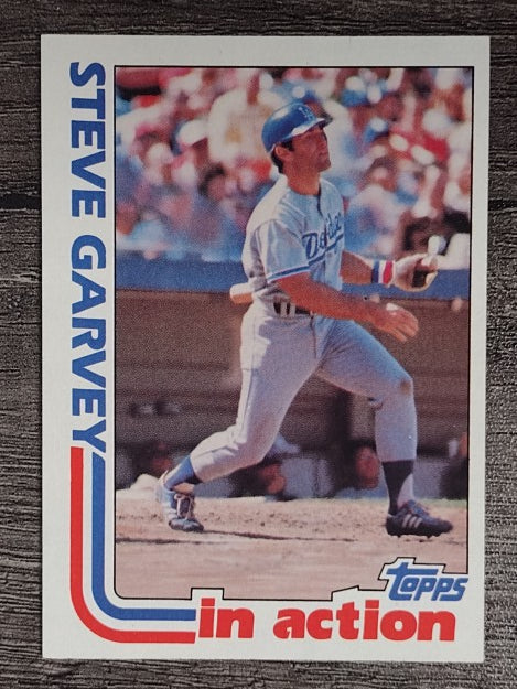 1982 Topps #180 Steve Garvey IA