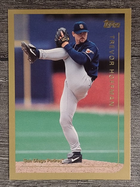 1999 Topps #105 Trevor Hoffman