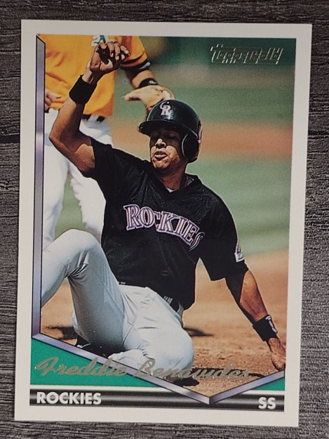1994 Topps Gold #553 Freddie Benavides