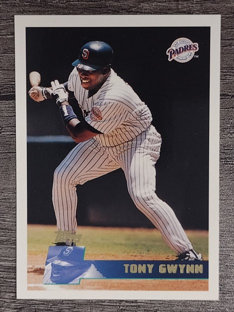 1996 Topps #250 Tony Gwynn