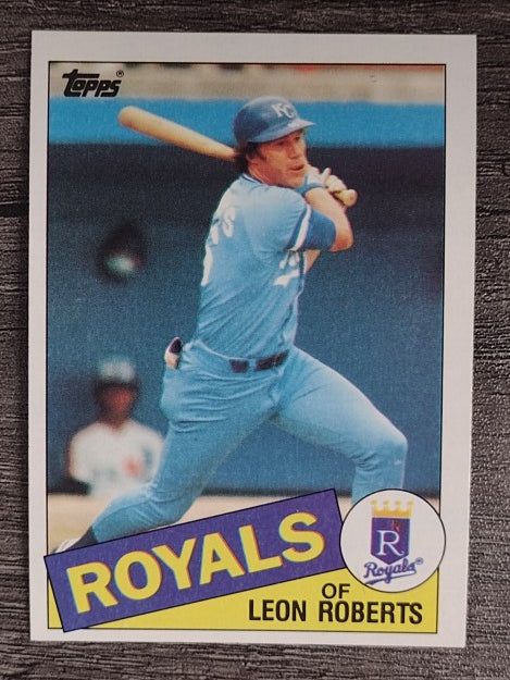 1985 Topps #217 Leon Roberts