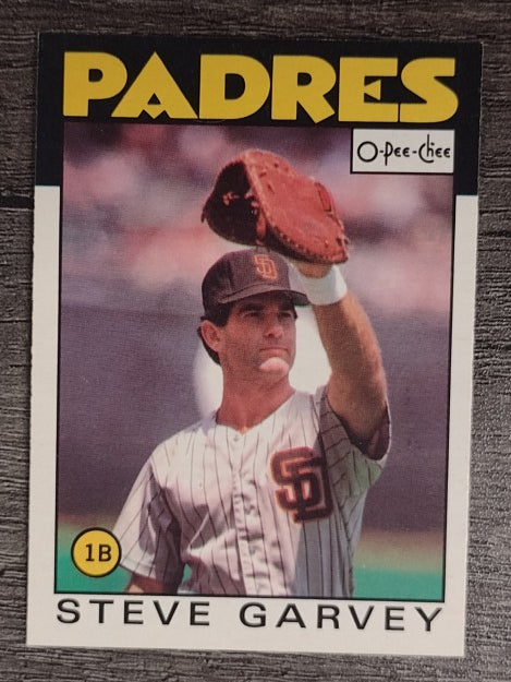 1986 O-Pee-Chee #4 Steve Garvey