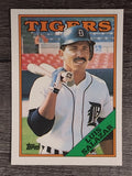 1988 Topps Traded #100T Luis Salazar