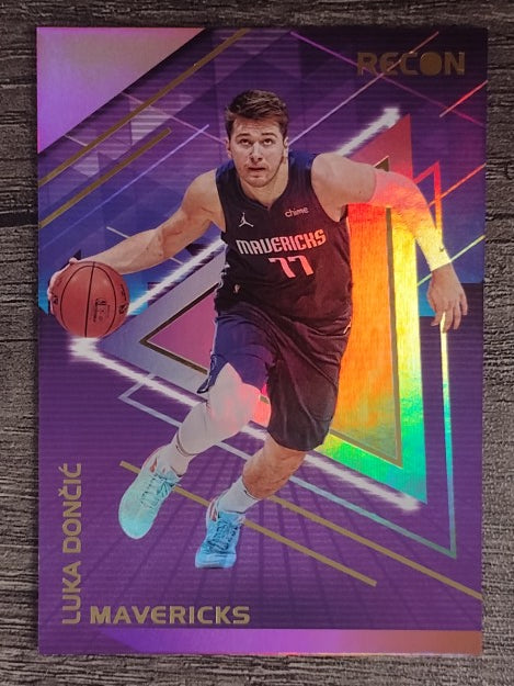 2020-21 Panini Recon Holo Pink #26 Luka Doncic