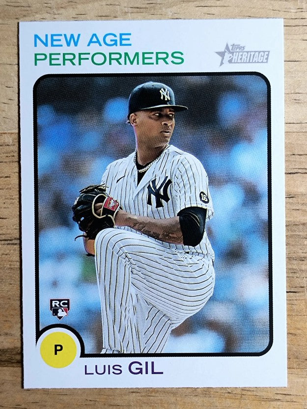 2022 Topps Heritage New Age Performers #NAP21 Luis Gil