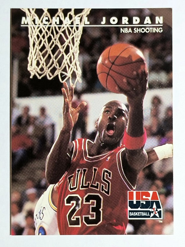 1992 SkyBox USA #44 Michael Jordan/NBA Shooting