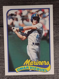 1989 Topps Traded #122T Omar Vizquel RC
