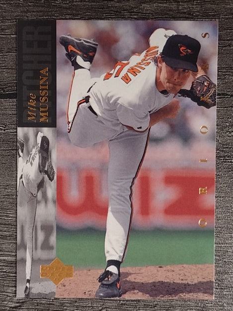1994 Upper Deck White Backs #102 Mike Mussina