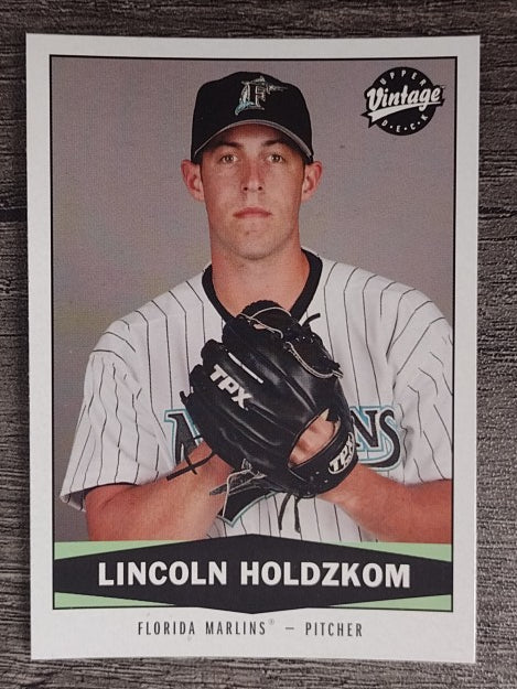 2004 Upper Deck Vintage #487 Lincoln Holdzkom RC