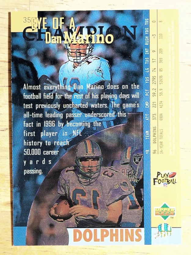 1997 UD3 #35 Dan Marino EC