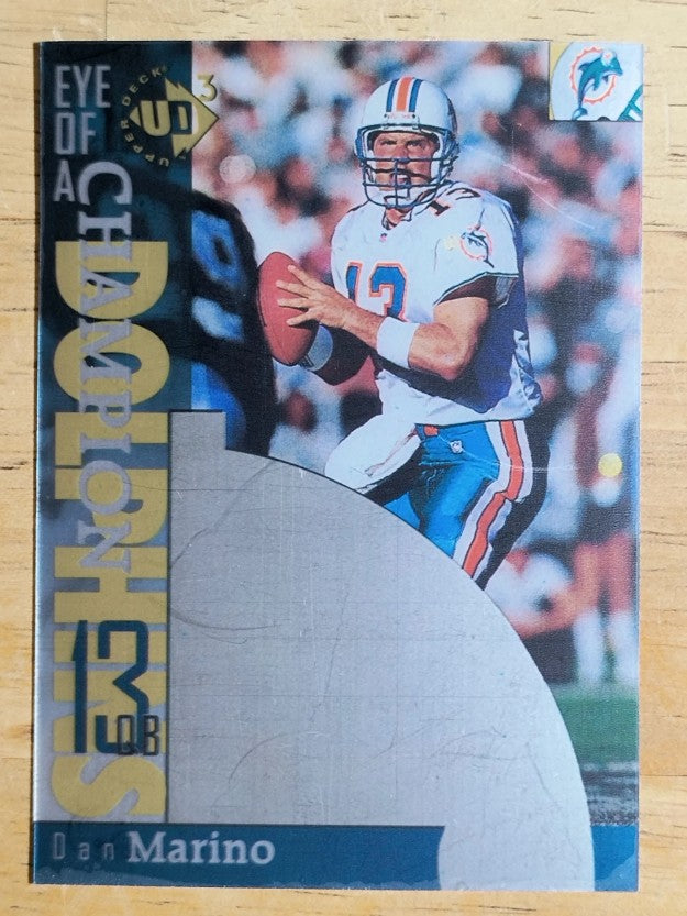1997 UD3 #35 Dan Marino EC