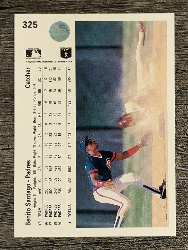 1990 Upper Deck #325 Benito Santiago