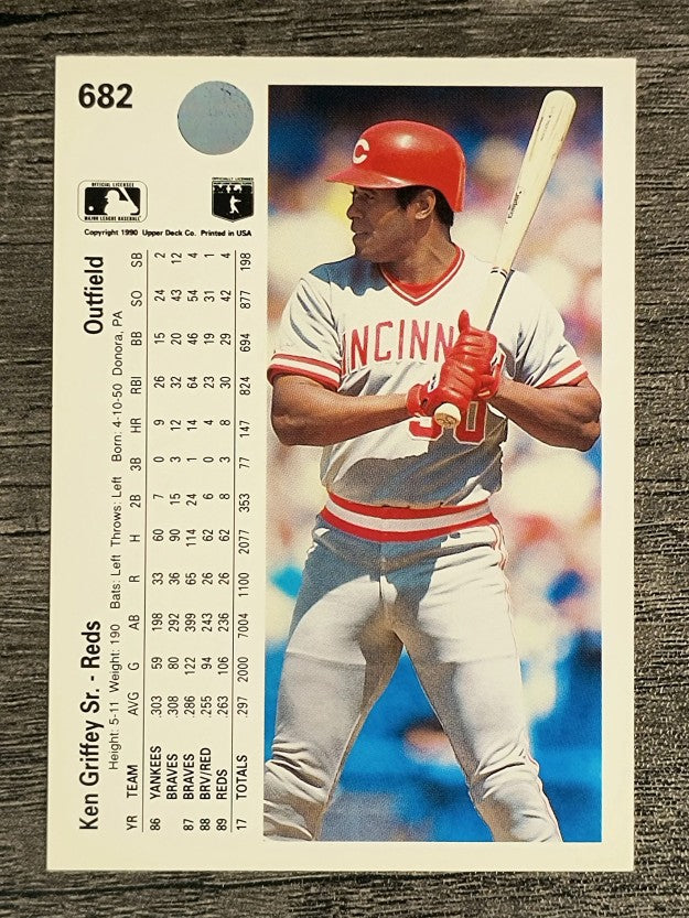 1990 Upper Deck #682 Ken Griffey Sr.