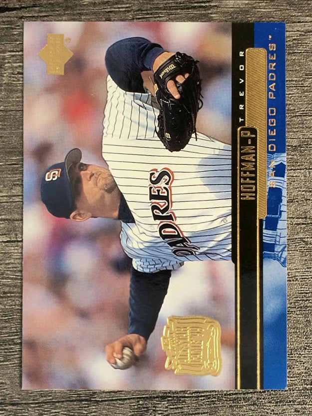 2000 Upper Deck #221 Trevor Hoffman
