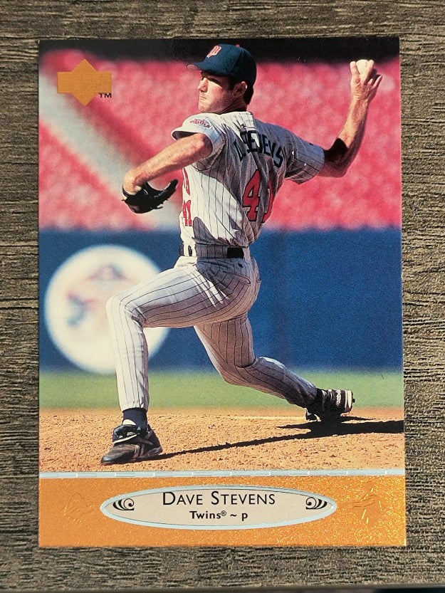 1996 Upper Deck #389 Dave Stevens