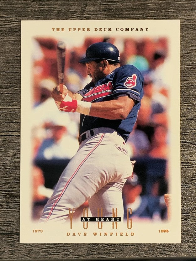 1996 Upper Deck #100 Dave Winfield YH