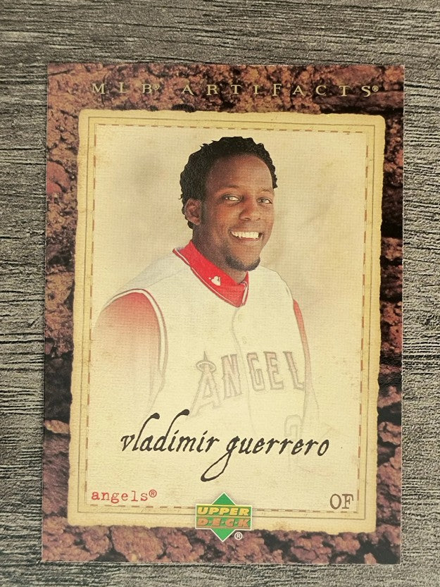 2007 Artifacts #15 Vladimir Guerrero