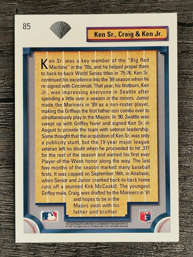 1992 Upper Deck #85 K.Griffey Jr. w/Family