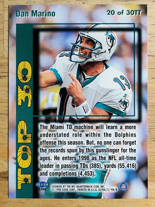 1998 Ultra Top 30 #20 Dan Marino