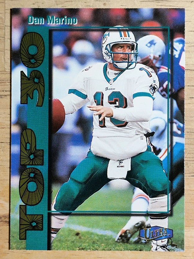 1998 Ultra Top 30 #20 Dan Marino