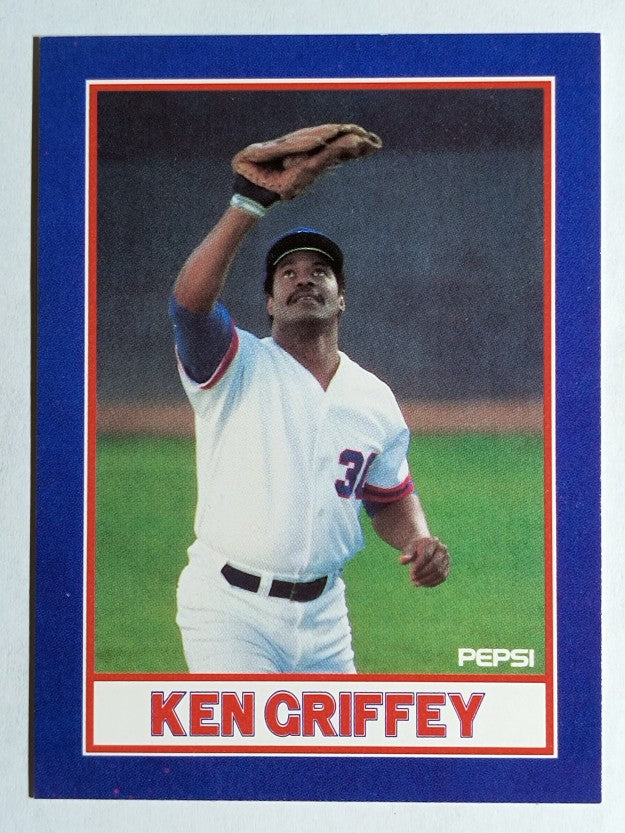 1991 Pepsi Griffeys #8 Ken Griffey Sr./Catching fly ball