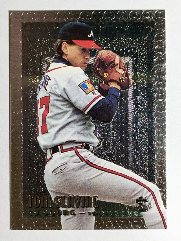 1995 Topps Embossed #111 Tom Glavine