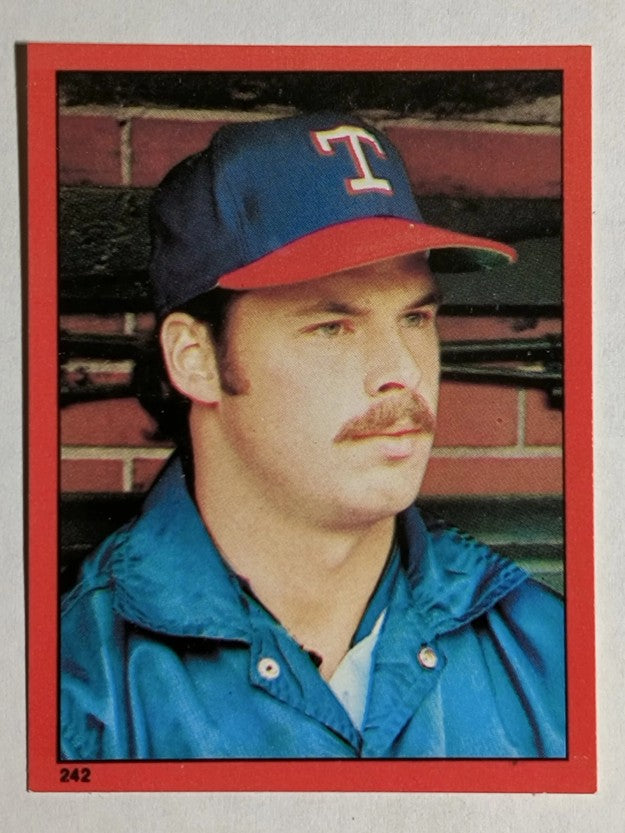 1982 Topps Stickers #242 Steve Comer
