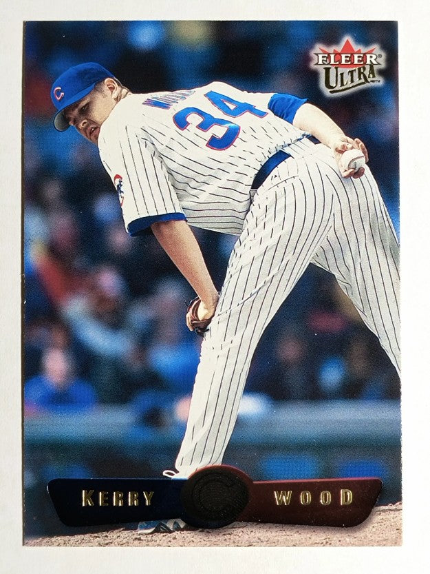 2002 Ultra #32 Kerry Wood