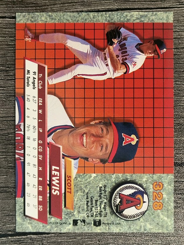 1992 Ultra #328 Scott Lewis