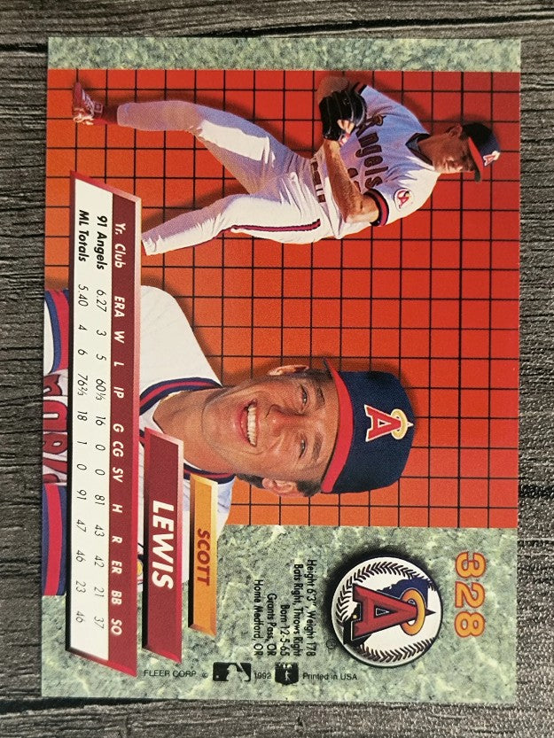 1992 Ultra #328 Scott Lewis