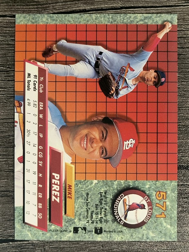 1992 Ultra #571 Mike Perez