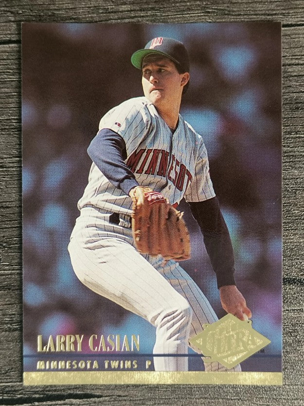1994 Ultra #84 Larry Casian