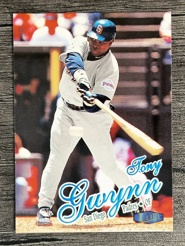 1998 Ultra #108 Tony Gwynn