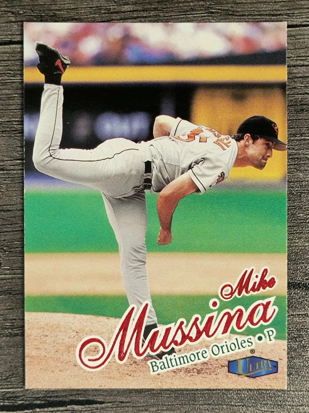 1998 Ultra #204 Mike Mussina