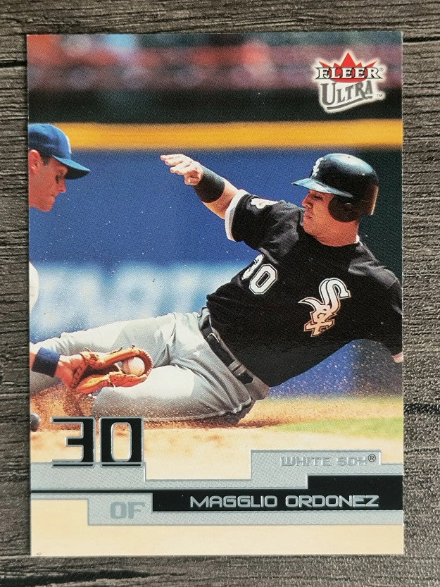 2003 Ultra #10 Magglio Ordonez