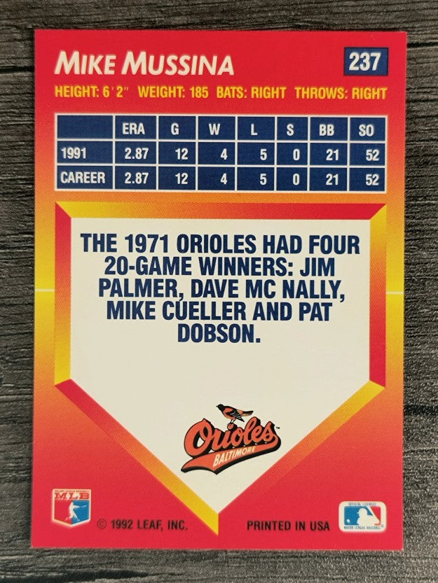 1992 Triple Play #237 Mike Mussina
