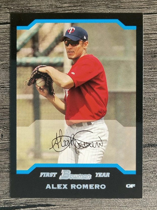 2004 Bowman #320 Alex Romero FY RC