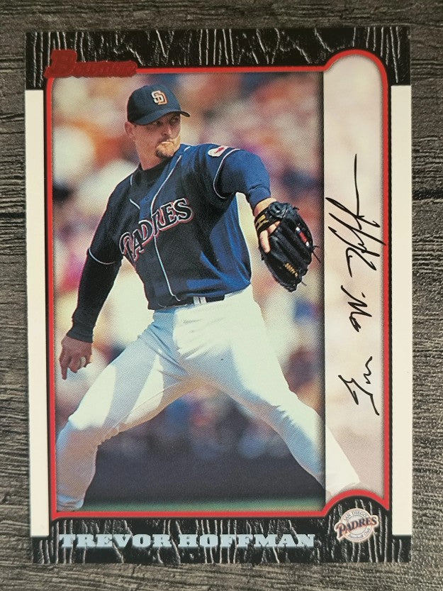 1999 Bowman #51 Trevor Hoffman
