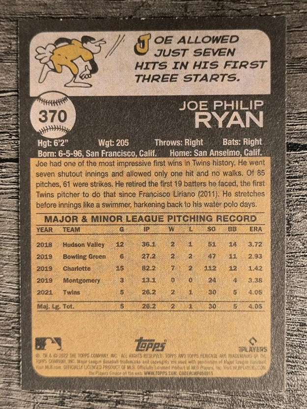 2022 Topps Heritage #370 Joe Ryan RC