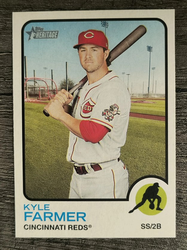 2022 Topps Heritage #107 Kyle Farmer