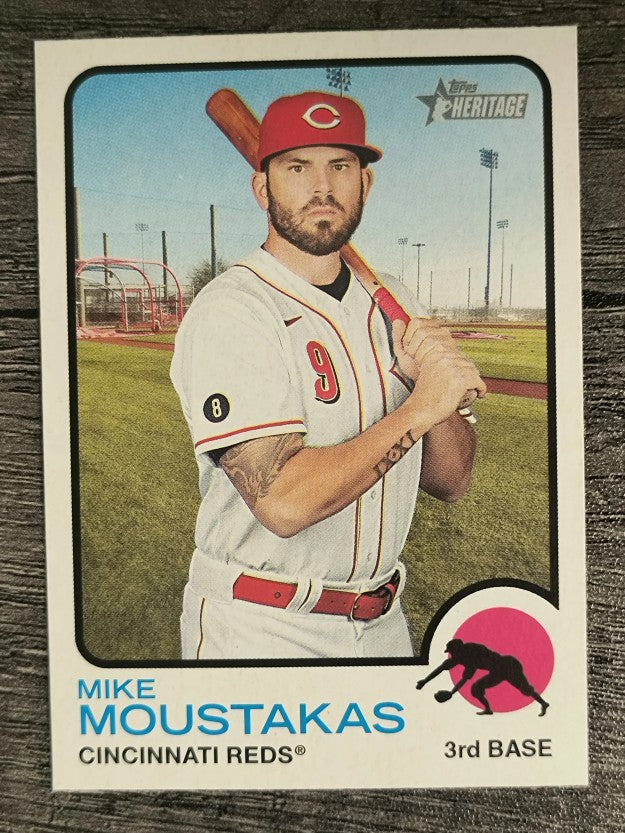 2022 Topps Heritage #4 Mike Moustakas
