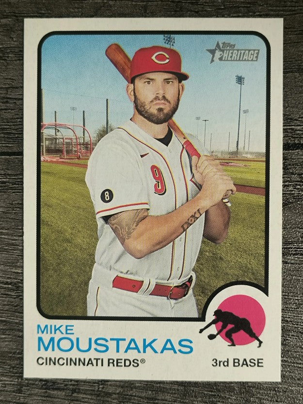 2022 Topps Heritage #4 Mike Moustakas