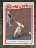 1989 Fleer World Series #1 Mickey Hatcher
