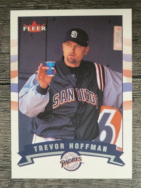 2002 Fleer #187 Trevor Hoffman