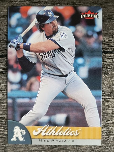 2007 Fleer Mini Die Cuts #79 Mike Piazza