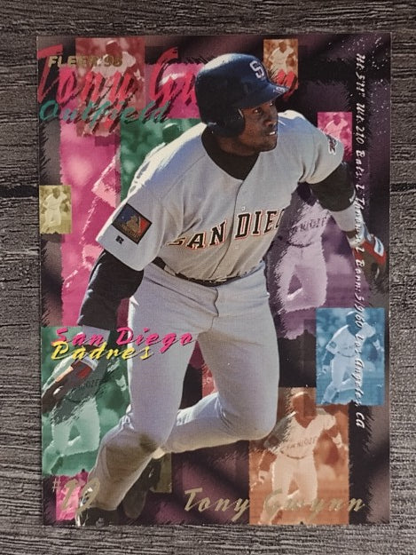 1995 Fleer #560 Tony Gwynn