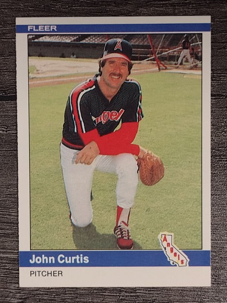 1984 Fleer #513 John Curtis